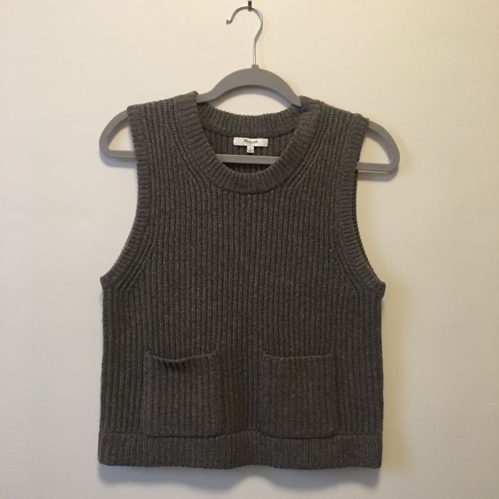 Madewell knit sleeveless sweater